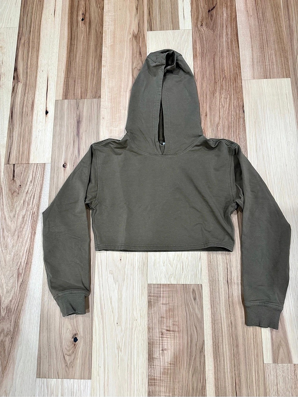Lululemon Cropped Hoodie